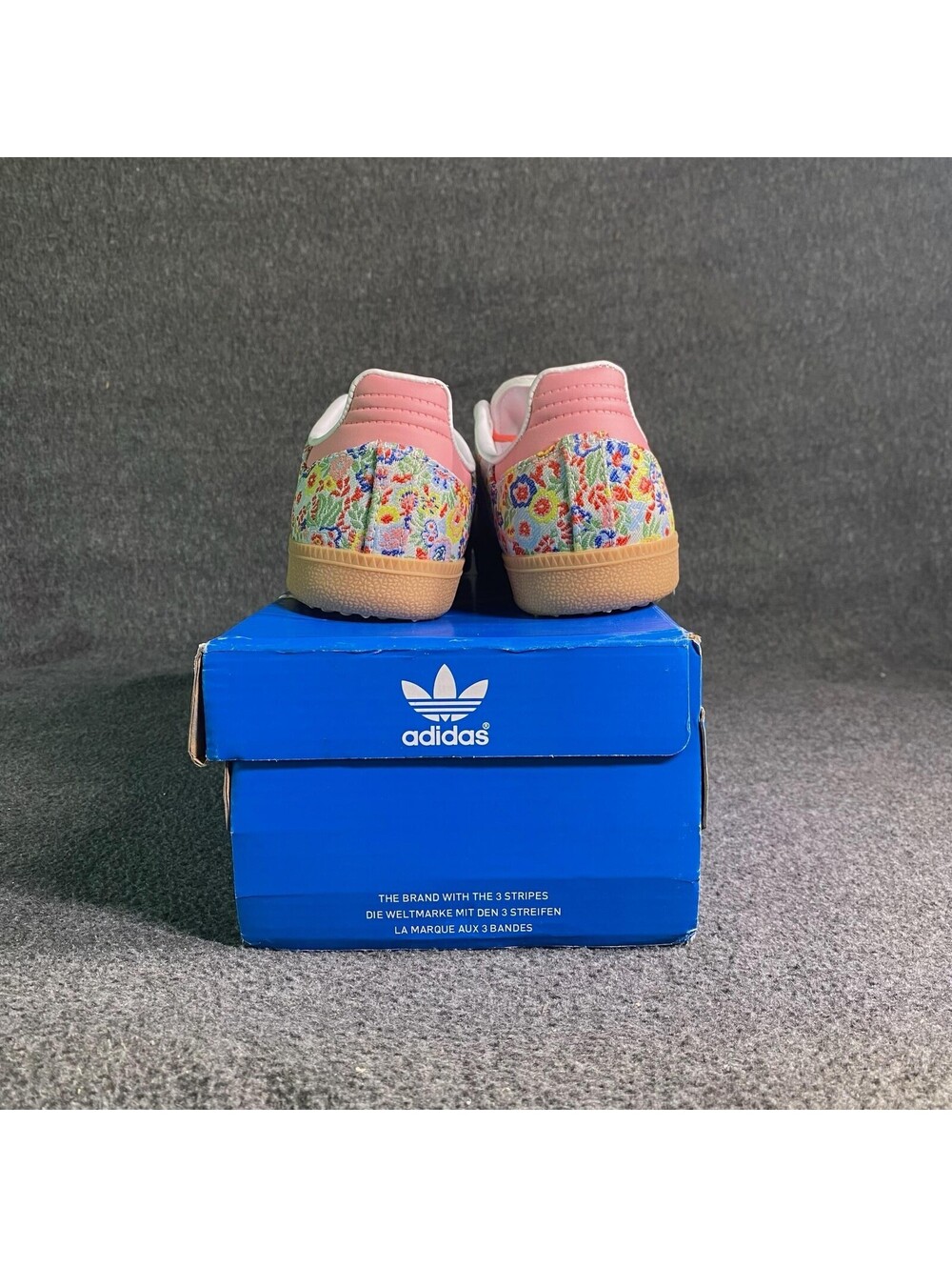 Adidas Originals Shoes Womens Size 6 Multicolor Floral Suede Sneakers Gum Sole - Picture 4 of 8